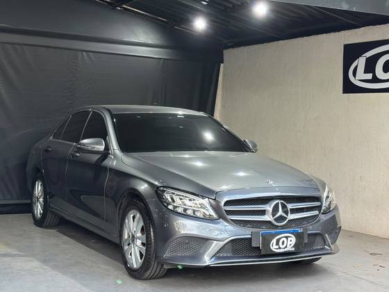 MERCEDES-BENZ C 180 1.6 CGI GASOLINA AVANTGARDE 9G-TRONIC
